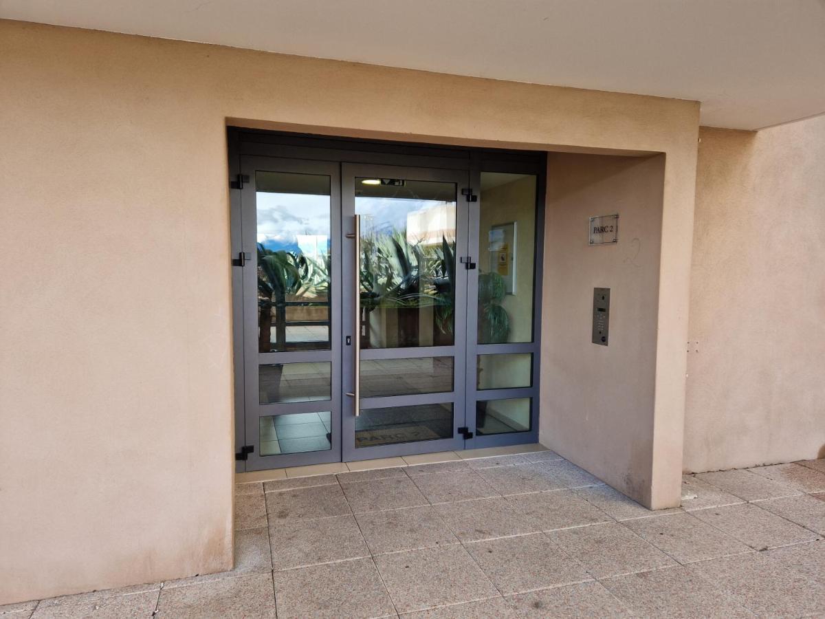 Studio Climatise Parking Gratuit Sarrola-Carcopino Exterior photo