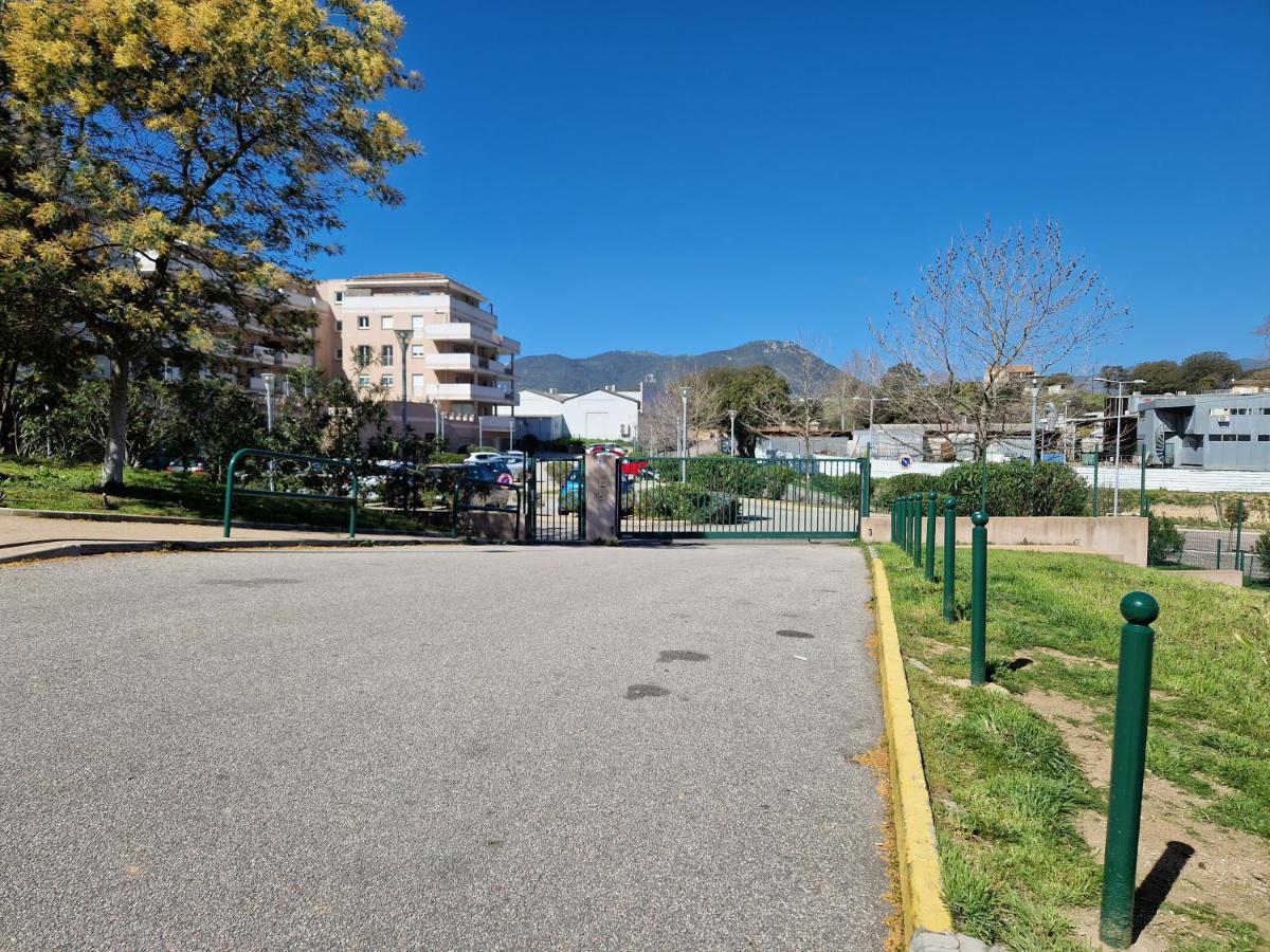 Studio Climatise Parking Gratuit Sarrola-Carcopino Exterior photo