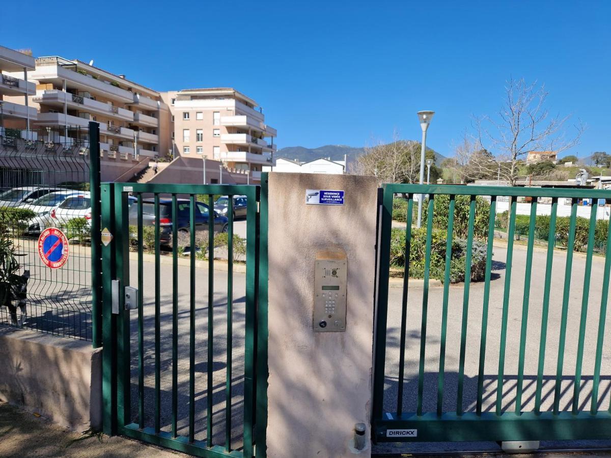 Studio Climatise Parking Gratuit Sarrola-Carcopino Exterior photo
